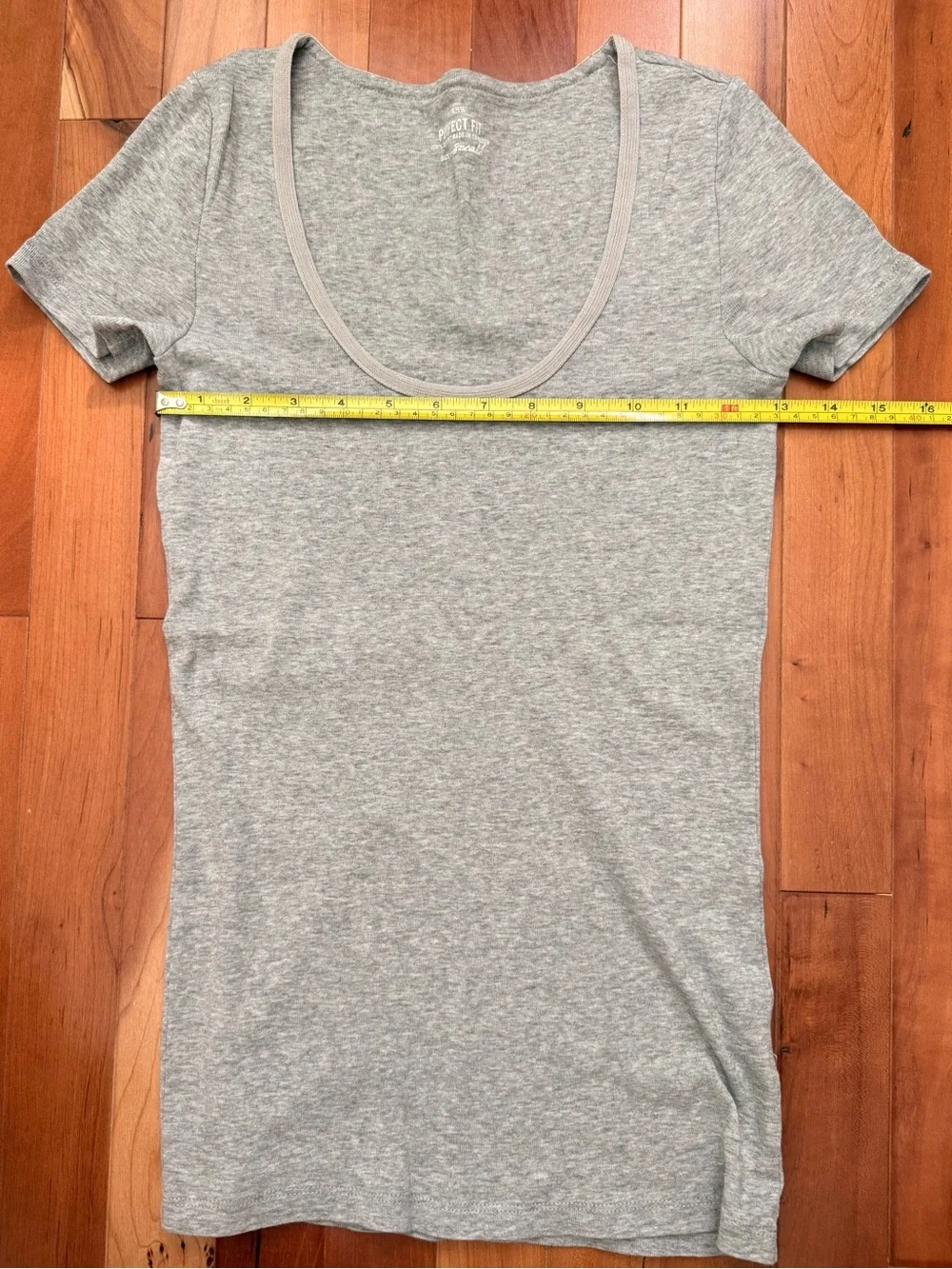 J. Crew Heather Gray Scoop Neck Short Sleeve Tee